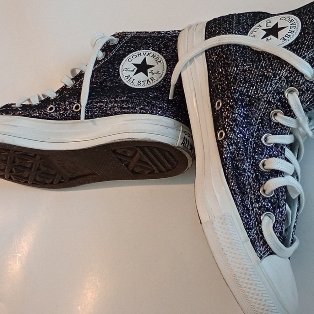 Converse Chuck Taylor High Top Sneaker in metallic Silver - Picture 6 of 8